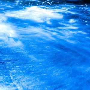 播放拔萝卜的动漫人物在线观看
